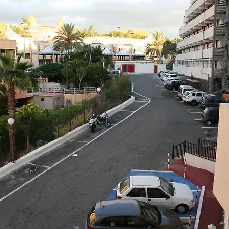 Apartamento Las Americas Apartment *